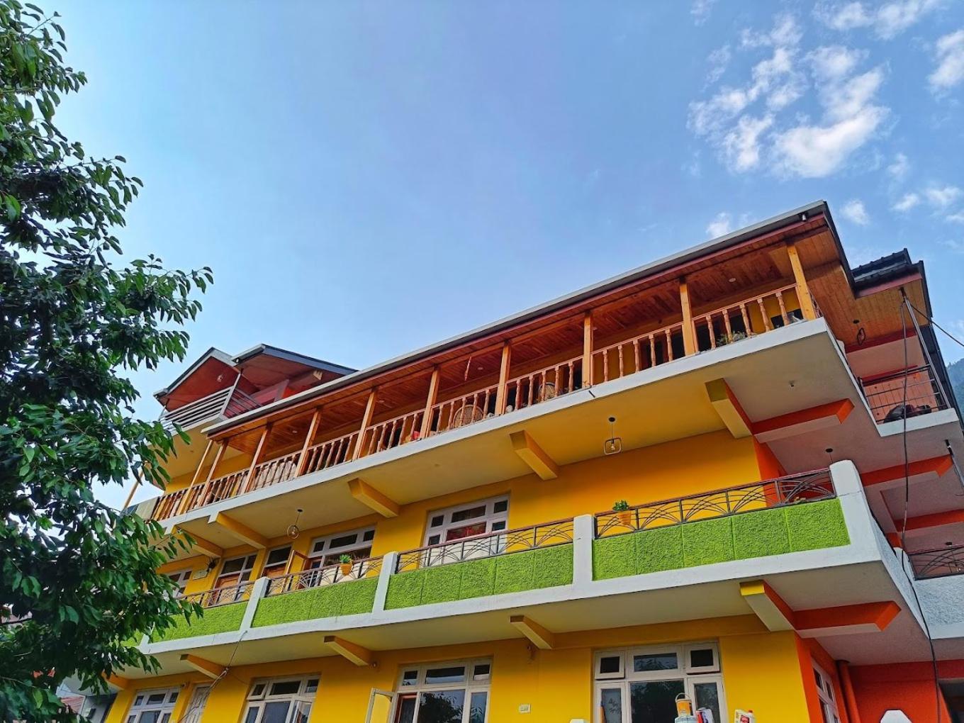 Leela Home Manali  Exterior photo