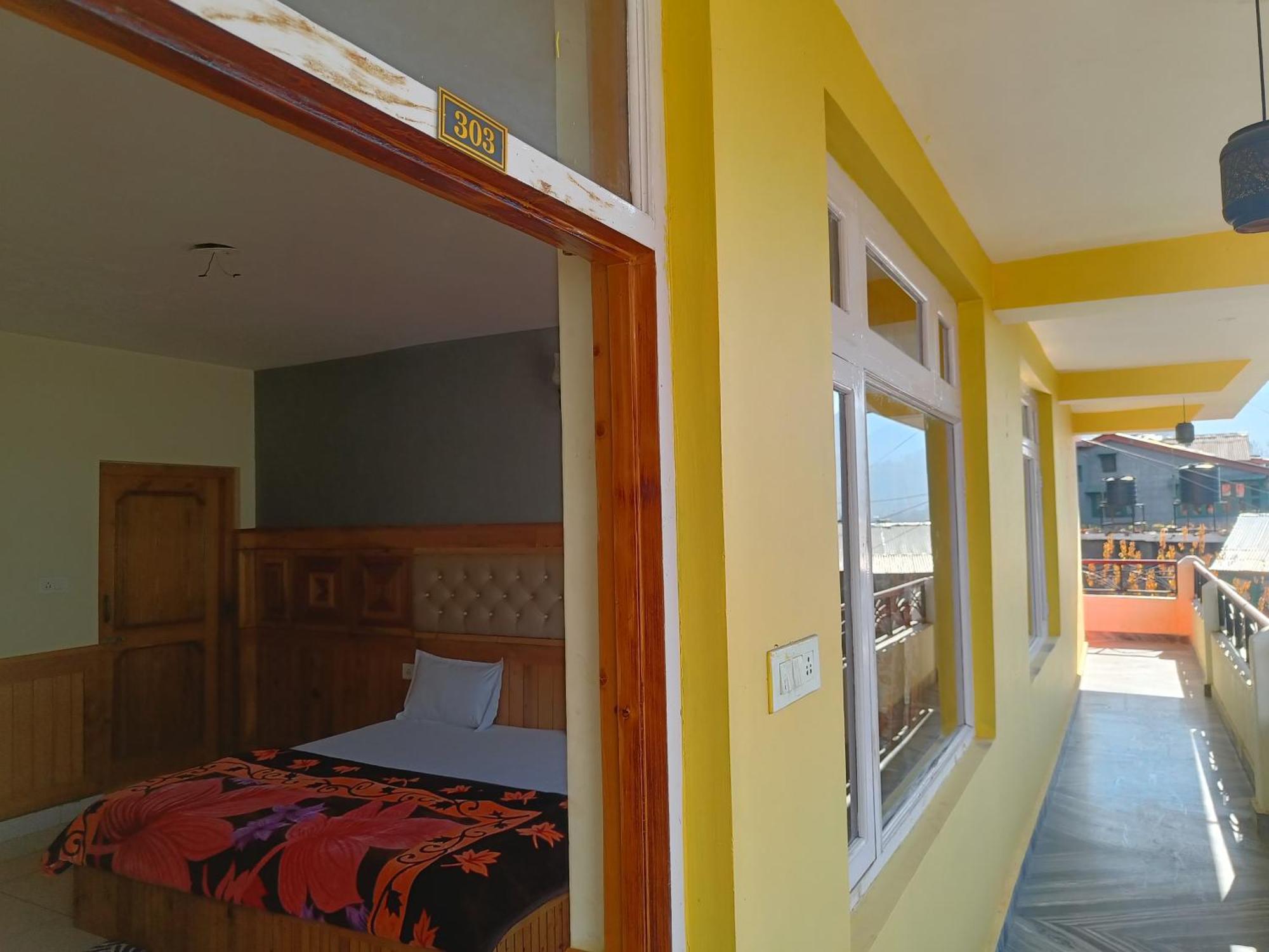 Leela Home Manali  Exterior photo