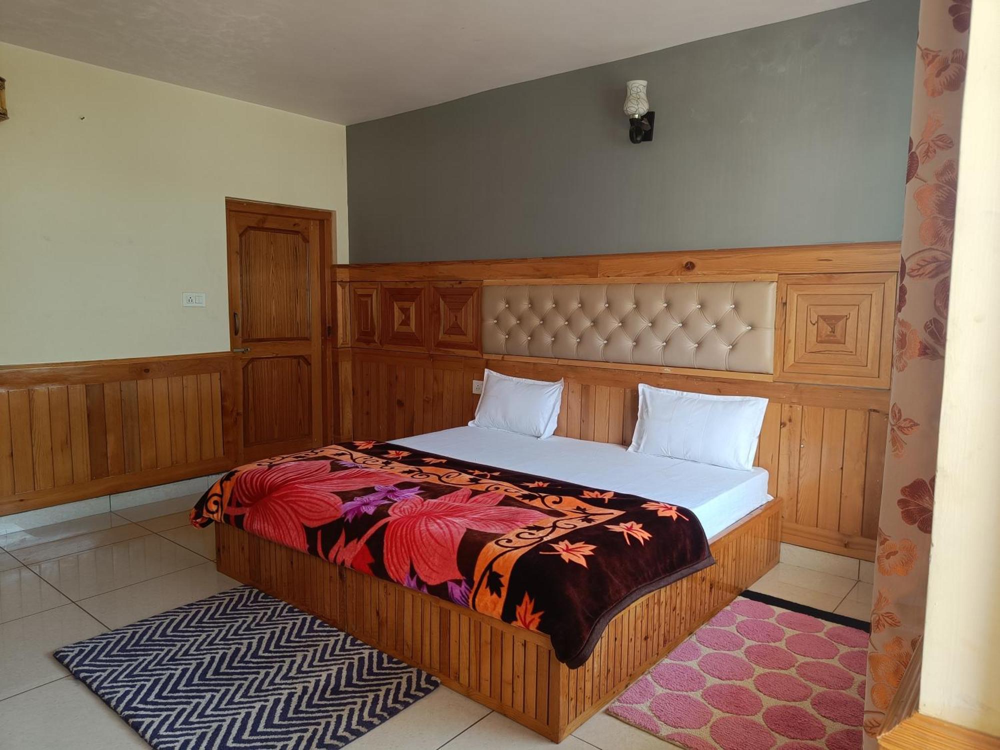 Leela Home Manali  Exterior photo