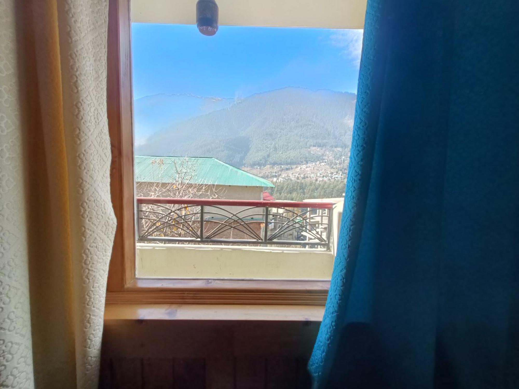 Leela Home Manali  Exterior photo